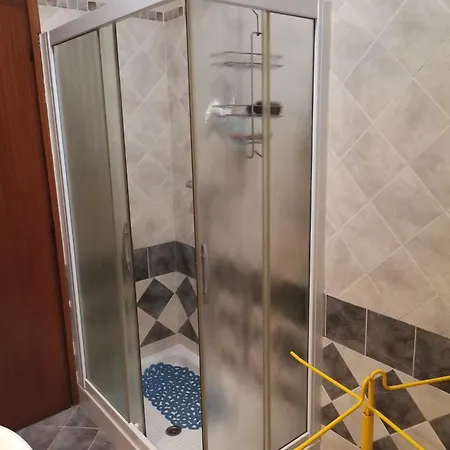 بيت ضيافة In بوردينوني