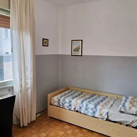 Singola In Гостевой дом *